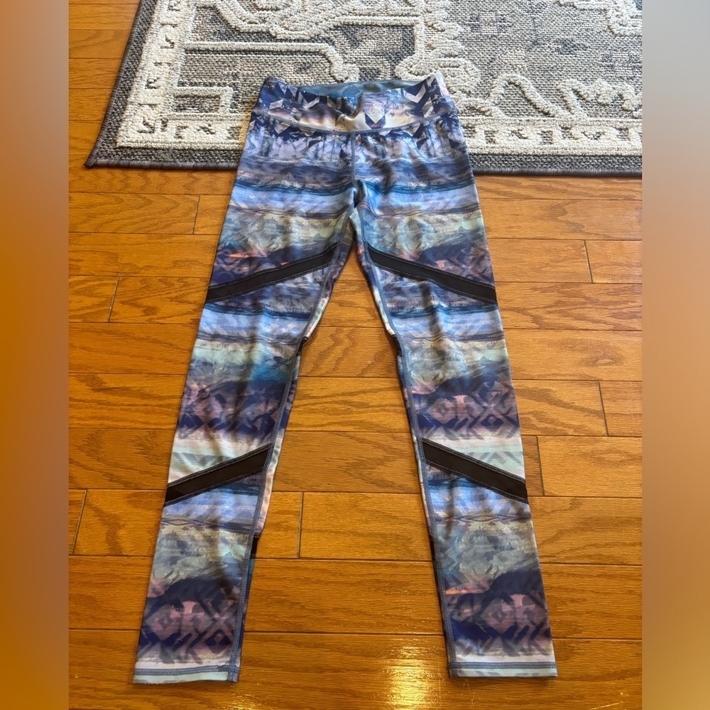 American Eagle Patterned Leggings Womens Size Small
